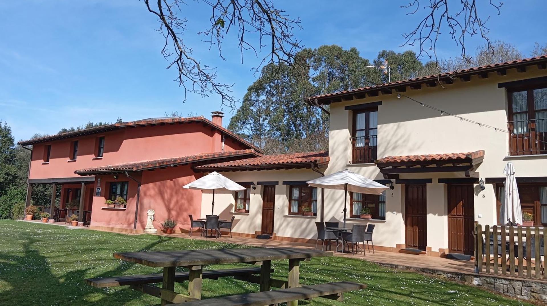 Apartamentos Rurales La Fuente De Bascones Villahormes Exteriér fotografie